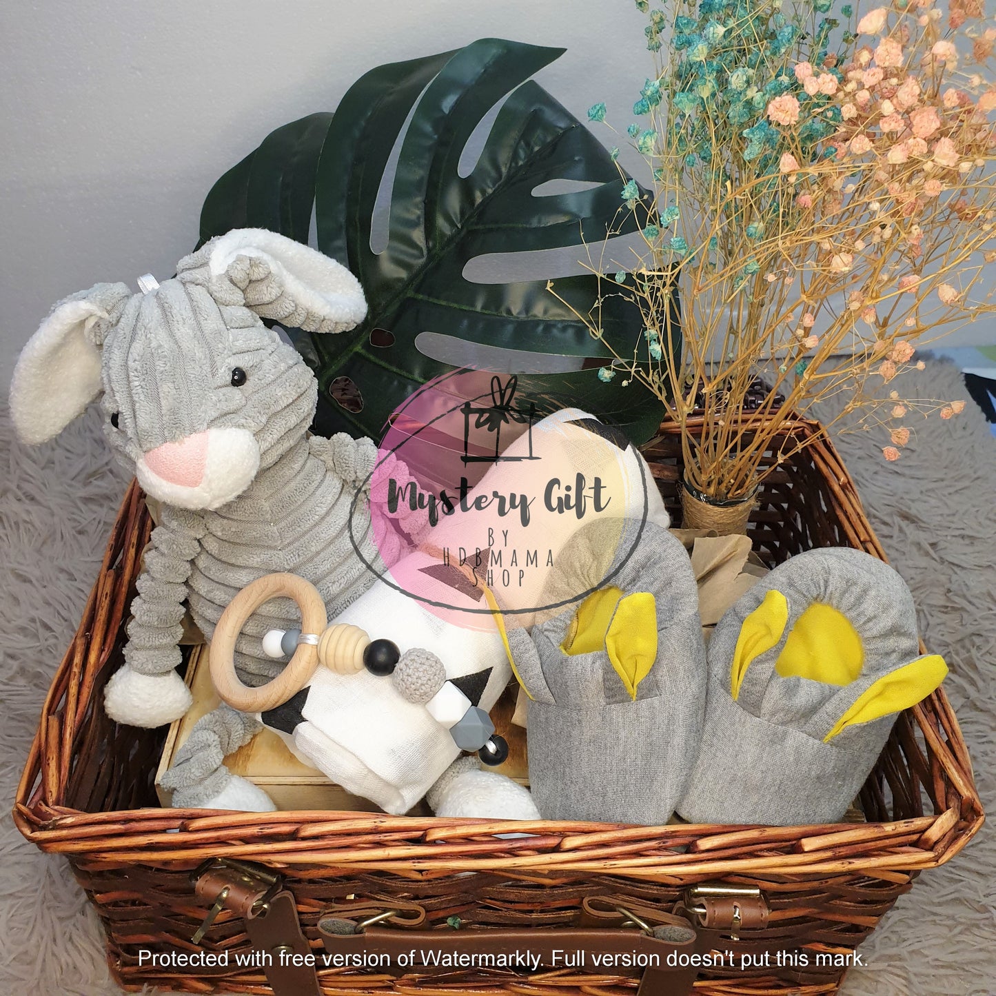 Plushie Bunny Baby Gift Box